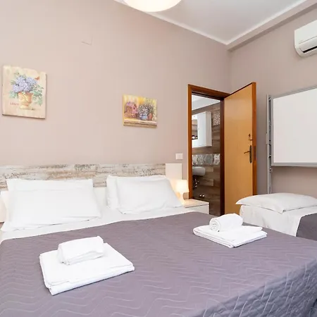 Casa Laura Sorrent