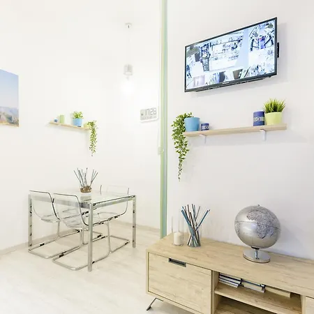 Casa Laura بيت ضيافة 3*