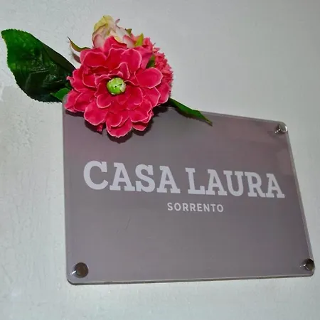 Casa Laura بيت ضيافة سورينتو